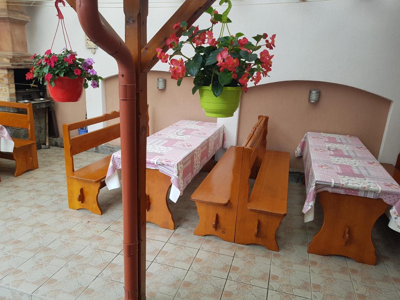 Pensiunea Lőrincz *** Panzió Szováta Kültér fotó