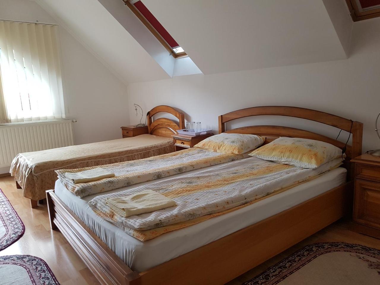 Pensiunea Lőrincz *** Panzió Szováta Kültér fotó